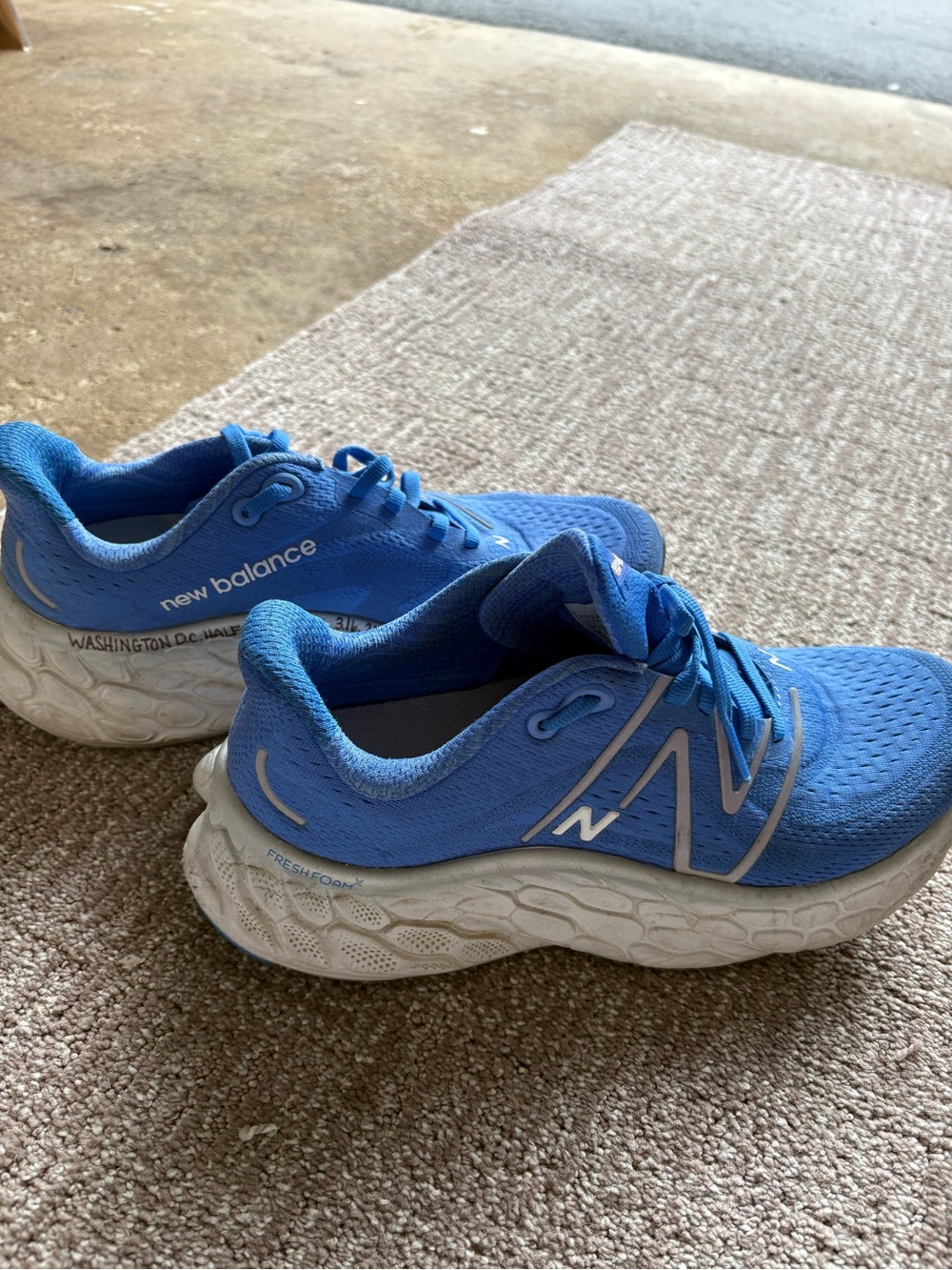 New Balance womens Blue Athletic Sneakers